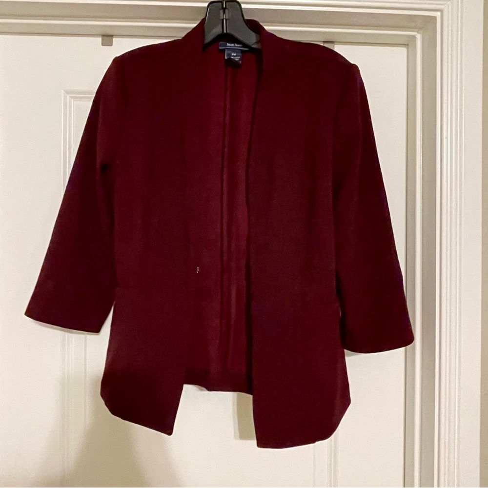 Maroon blazer ￼ - Picture 3 of 3